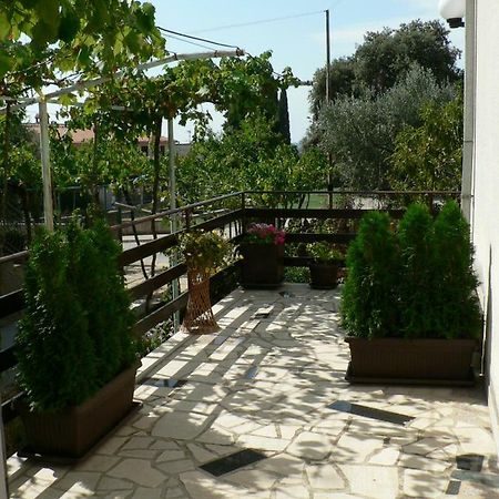 Apartman Mare Pula Exterior foto